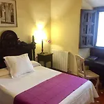 Casa Del Capitel Nazari 3*