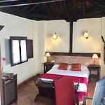 Casa Del Capitel Nazari 3* Granada