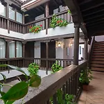 Casa Del Capitel Nazari 3*