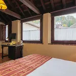 Hotel Casa Del Capitel Nazari 3*
