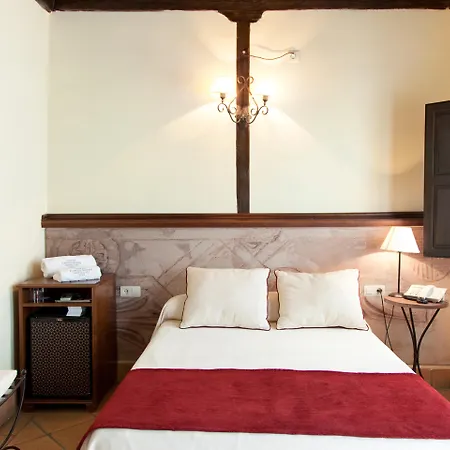 Casa Del Capitel Nazari Granada