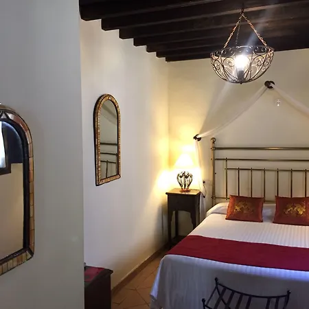 Casa Del Capitel Nazari Отель 3*
