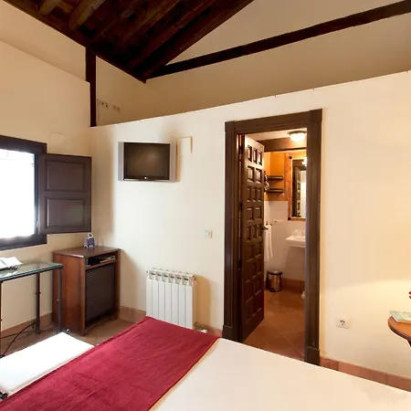 Отель Casa Del Capitel Nazari 3*