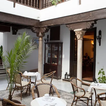 Casa Del Capitel Nazari Отель