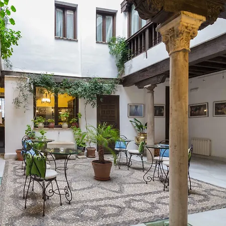 Отель Casa Del Capitel Nazari Гранада