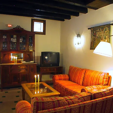 Hotel Casa Del Capitel Nazari 3*