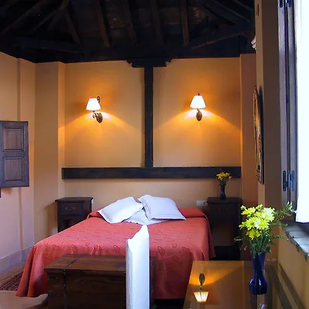 Casa Del Capitel Nazari Hotel 3*