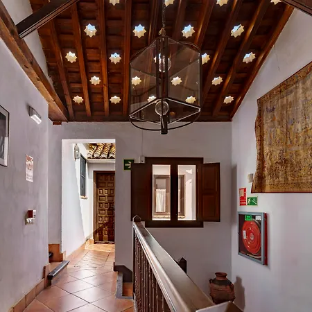 Casa Del Capitel Nazari Granada