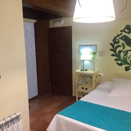 Hotel Casa Del Capitel Nazari 3*